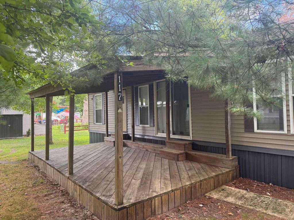 Photo of 117 Misty Pines DRIVE, Wisconsin Dells, WI 53965 (MLS # 2017068)