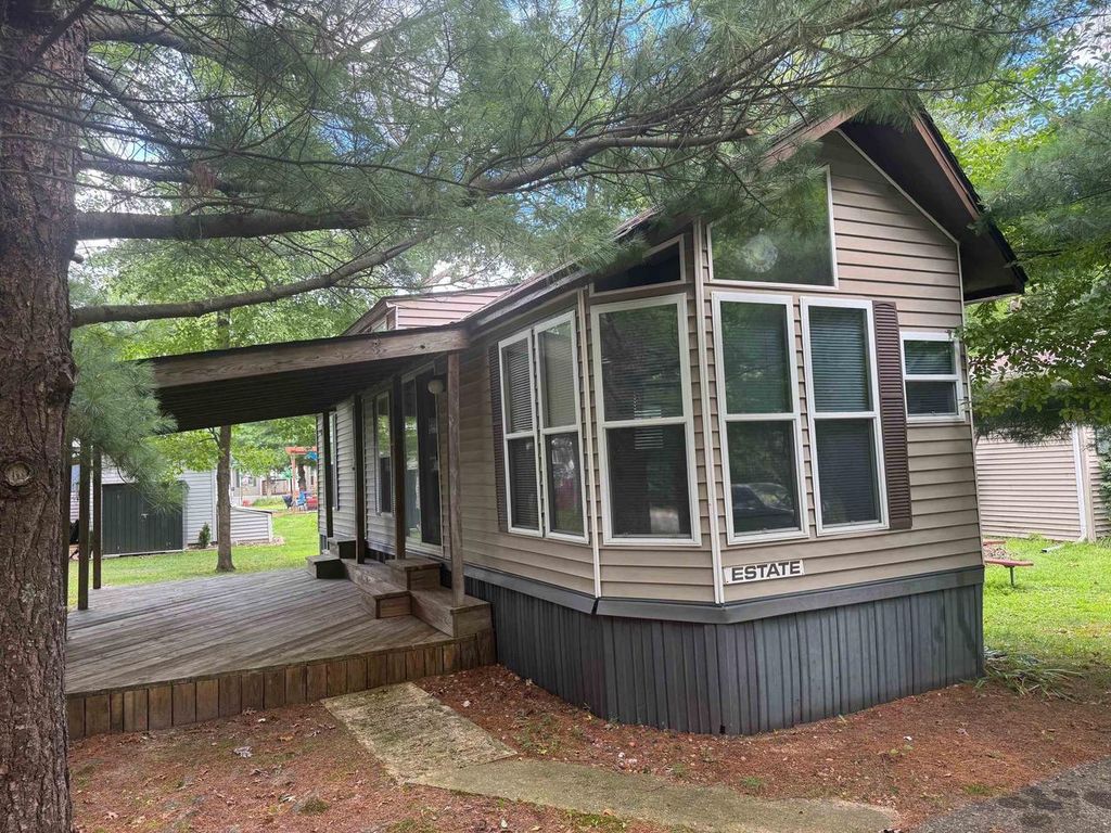 Photo of 117 Misty Pines DRIVE, Wisconsin Dells, WI 53965 (MLS # 2017068)