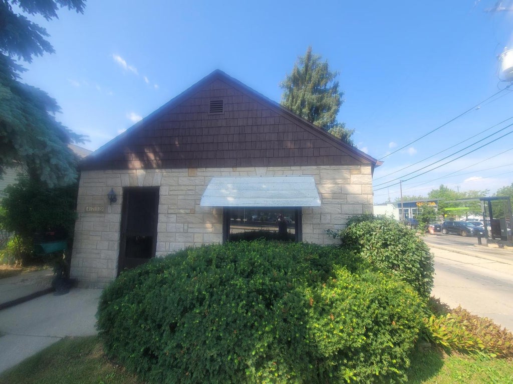 Photo of 4719 S 6th STREET, Milwaukee, WI 53221 (MLS # 1979390)