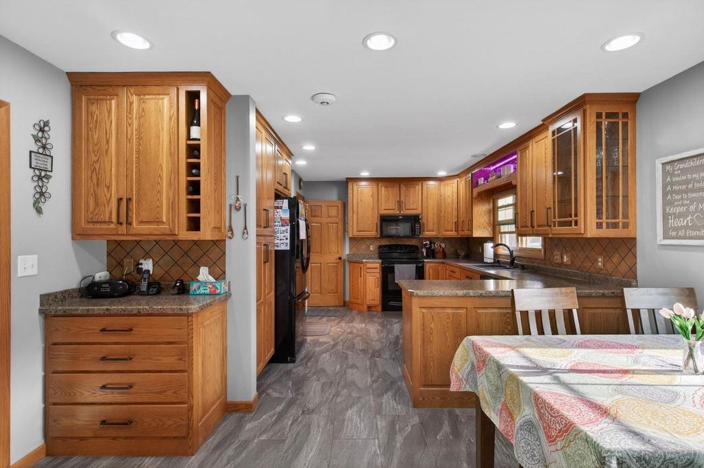 Photo of 911 19th Street S St, Wisconsin Rapids, WI 54494 (MLS # 22601591)