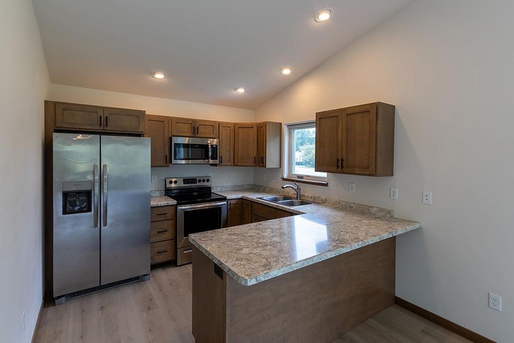 Photo of 970 Morning Star LANE, Plover, WI 54467 (MLS # 22505114)