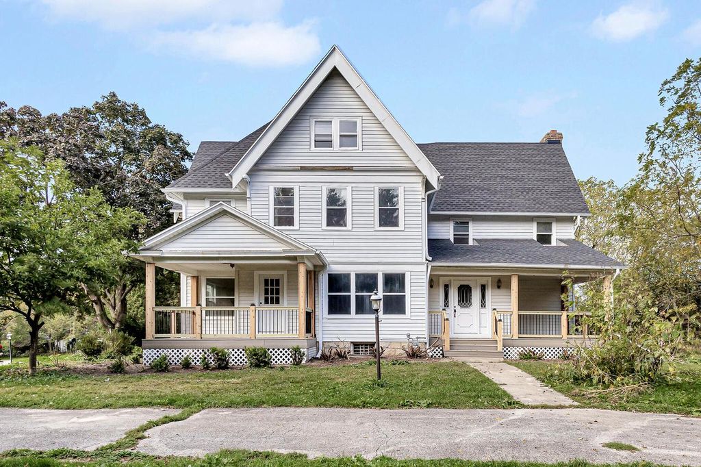 Photo of 10512 Bridge STREET, Cedarburg, WI 53012 (MLS # 1937223)