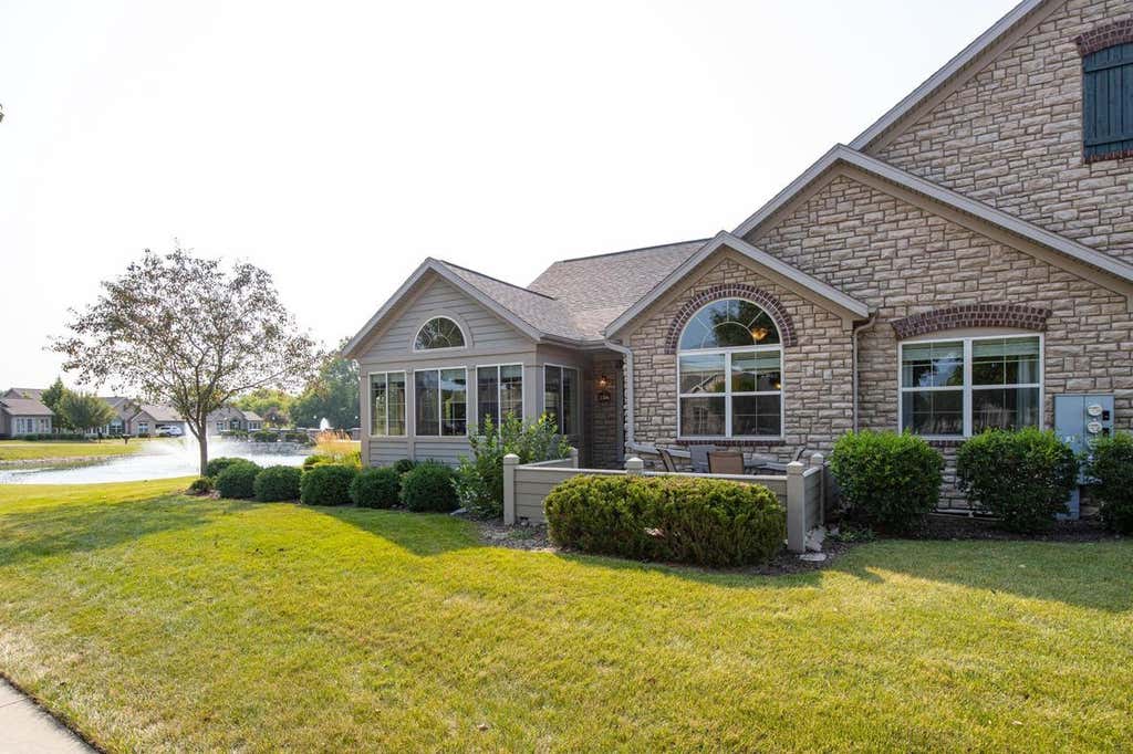 Photo of 2306 E Sienna WAY, Appleton, WI 54913 (MLS # 50330160)