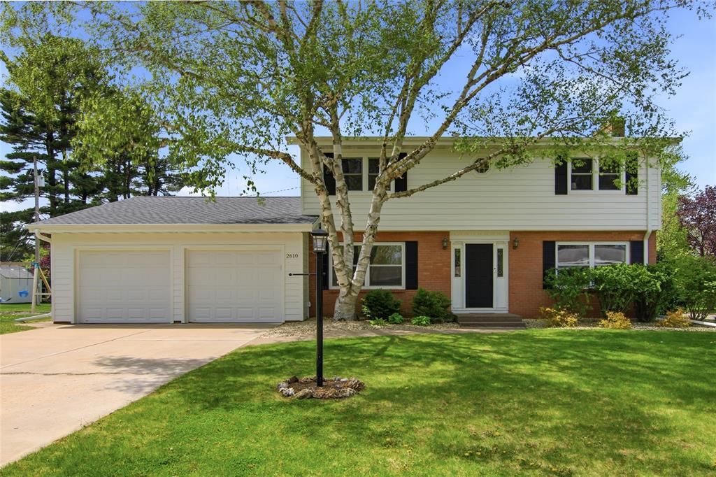 Photo of 2610 Marilyn DRIVE, Eau Claire, WI 54701 (MLS # 1601105)