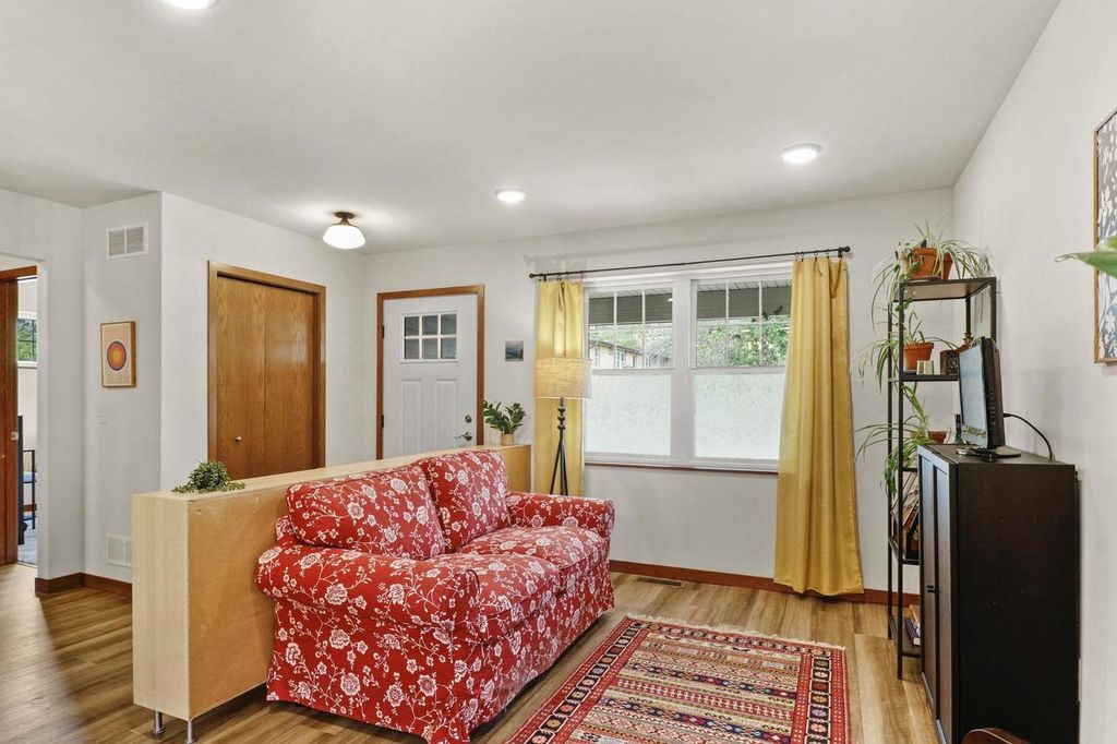 Photo of 2427 Allied DRIVE, Madison, WI 53711 (MLS # 2023909)