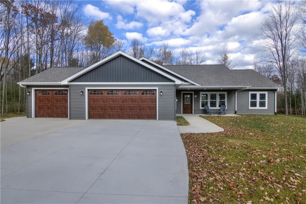 Photo of 24888 65th AVENUE, Cadott, WI 54727 (MLS # 1596876)