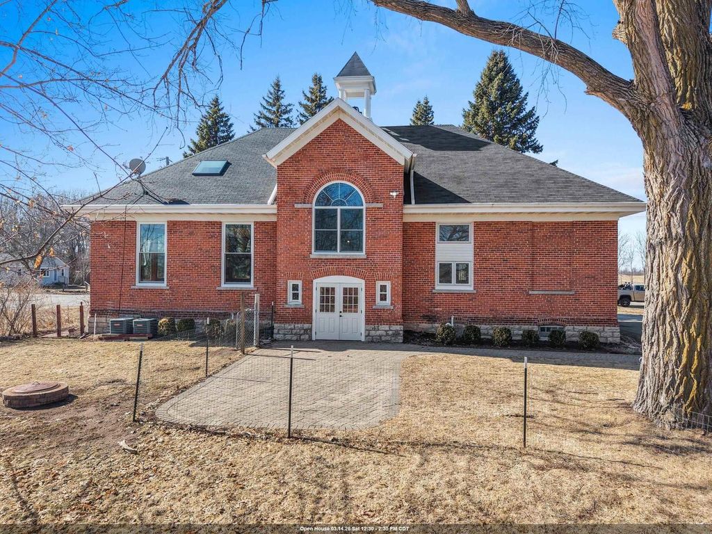 Photo of 100 N Northview ROAD, Green Bay, WI 54311 (MLS # 50322132)