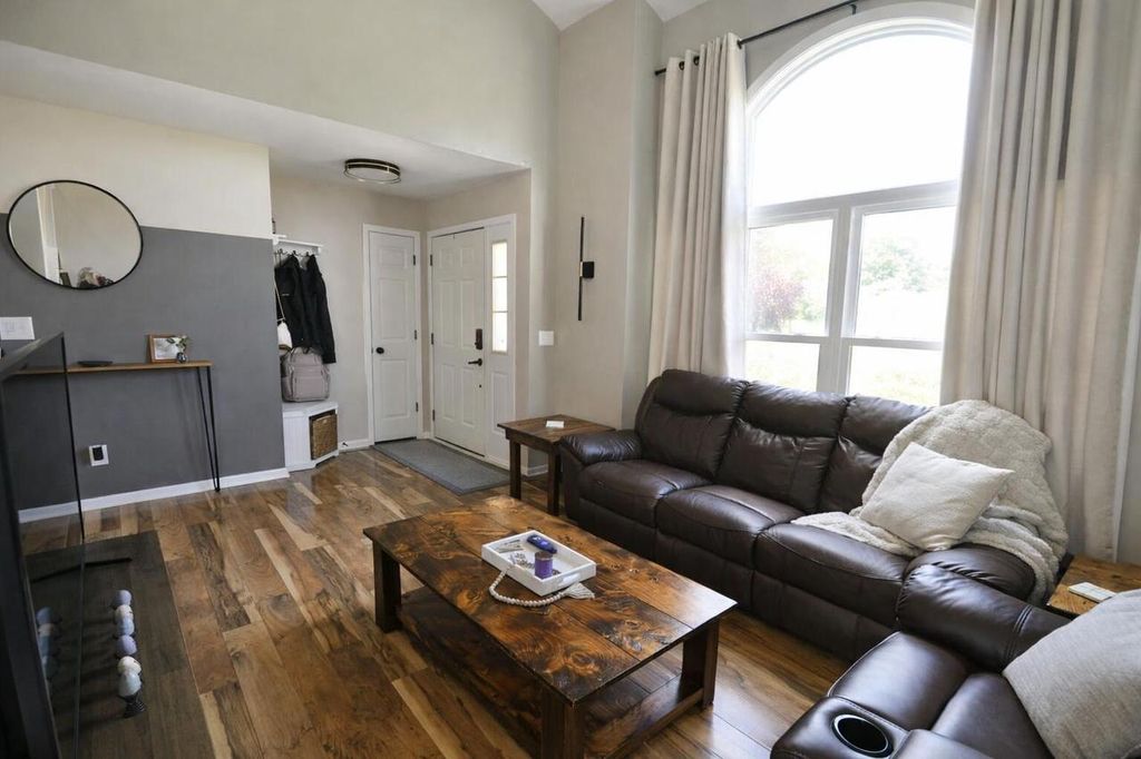 Photo of 1607 Meadow LANE, Elkhorn, WI 53121 (MLS # 1962615)
