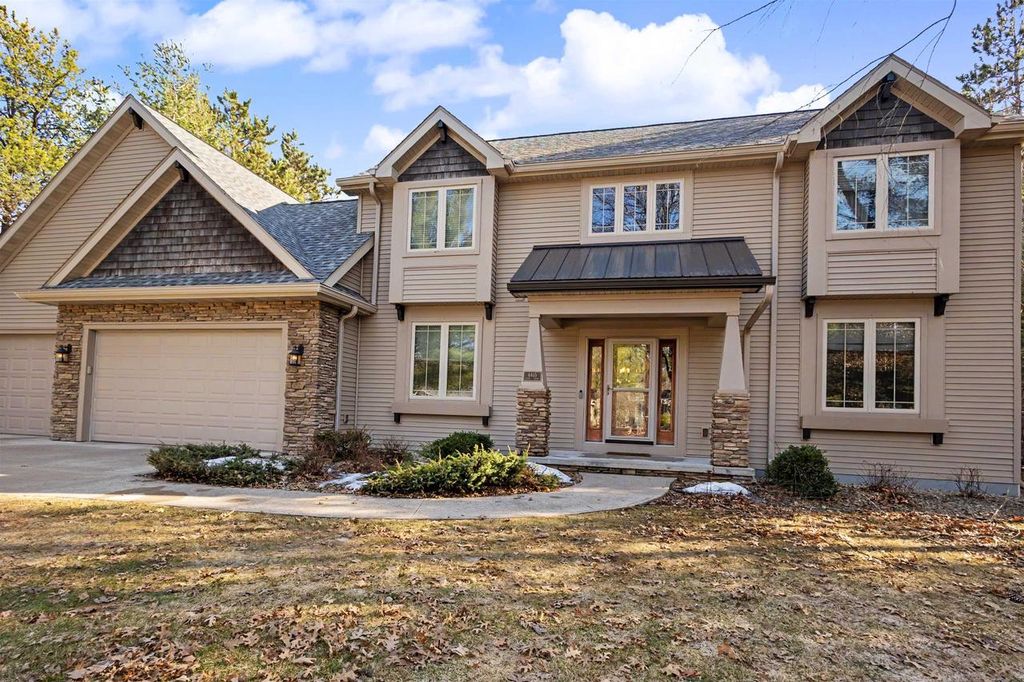 Photo of 4465 River DRIVE, Plover, WI 54467 (MLS # 22601342)