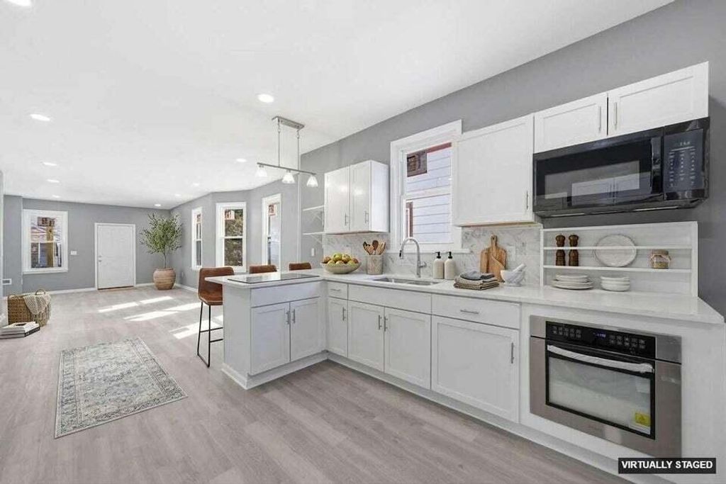 Photo of 3341 N Richards STREET, Milwaukee, WI 53212 (MLS # 1960618)