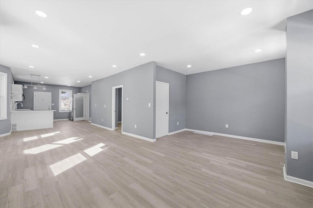 Photo of 3341 N Richards STREET, Milwaukee, WI 53212 (MLS # 1960618)