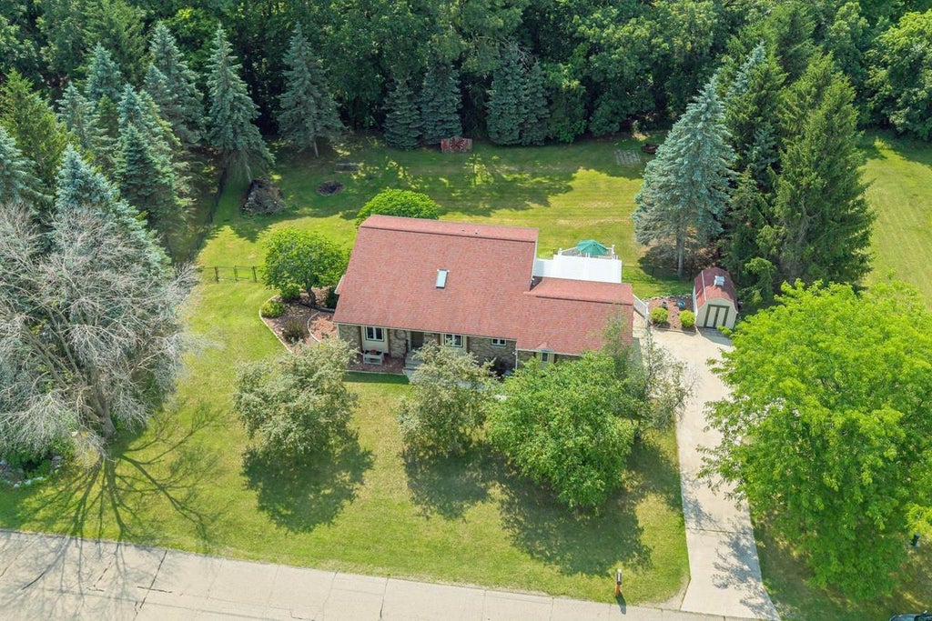 Photo of N6839 Donlin DRIVE, Pardeeville, WI 53954 (MLS # 2027745)