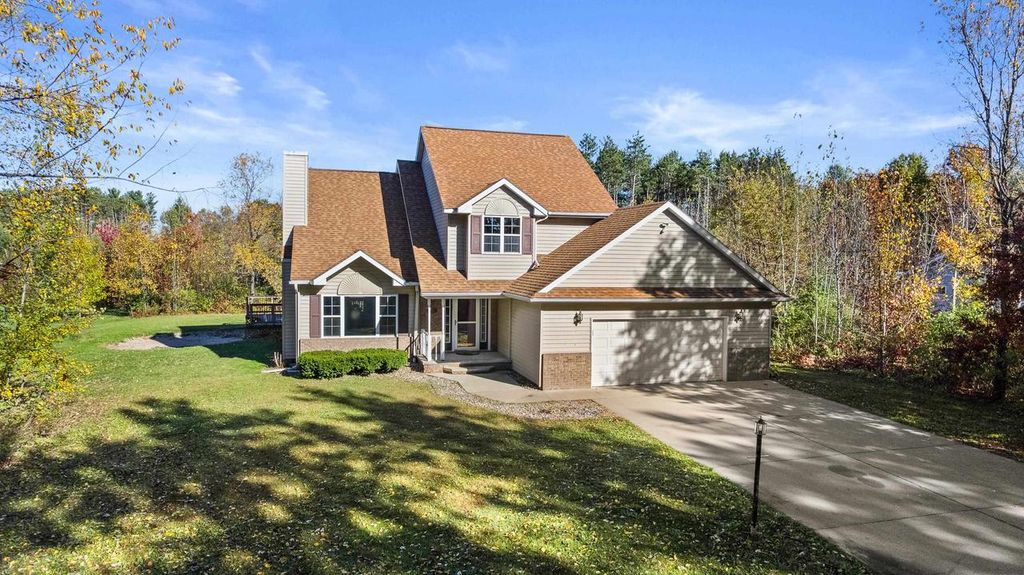 Photo of 5558 Jacks DRIVE, Plover, WI 54467 (MLS # 22505108)