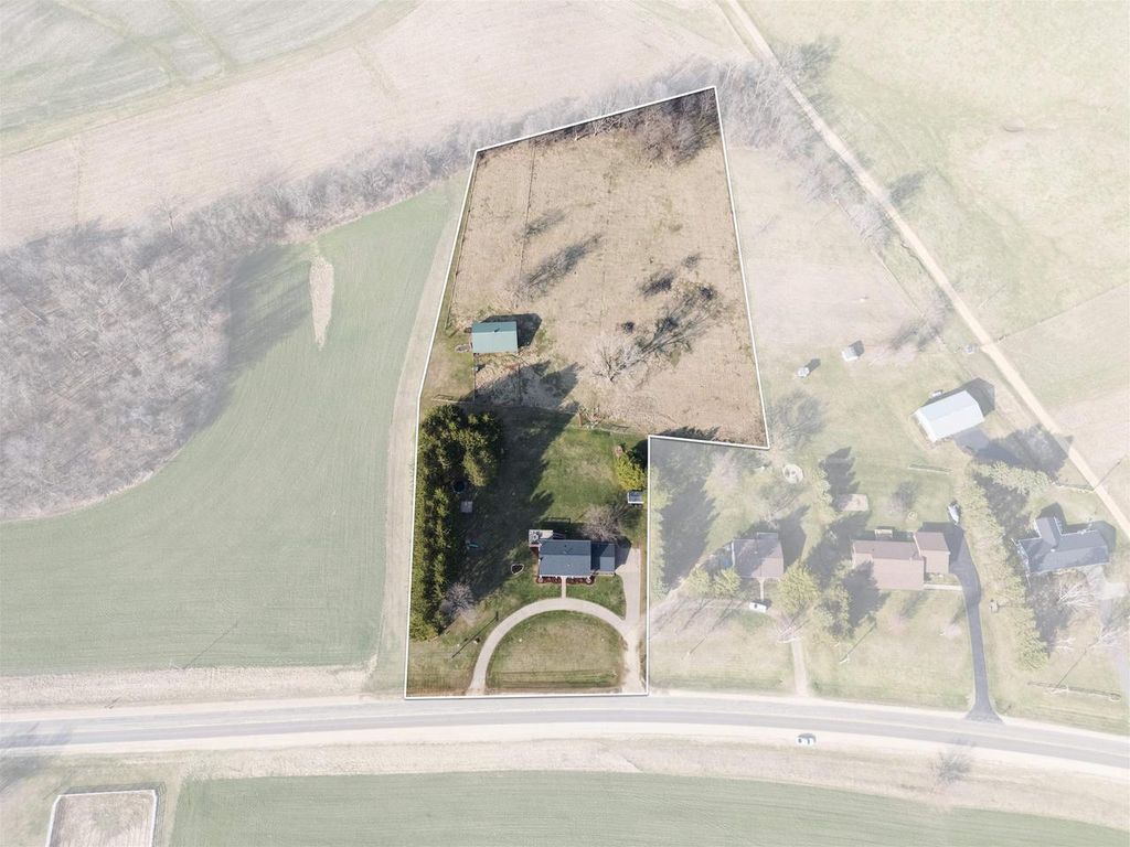 Photo of 7976 County Rd D N ROAD, Platteville, WI 53818 (MLS # 2019978)