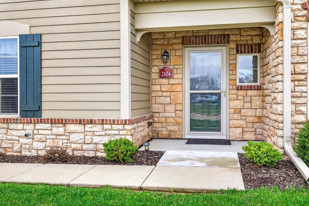 Photo of 2104 E Milestone DRIVE, Appleton, WI 54913 (MLS # 50324369)