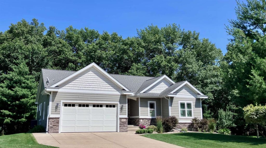 Photo of 6822 Conservancy PLAZA, Deforest, WI 53532 (MLS # 2027413)