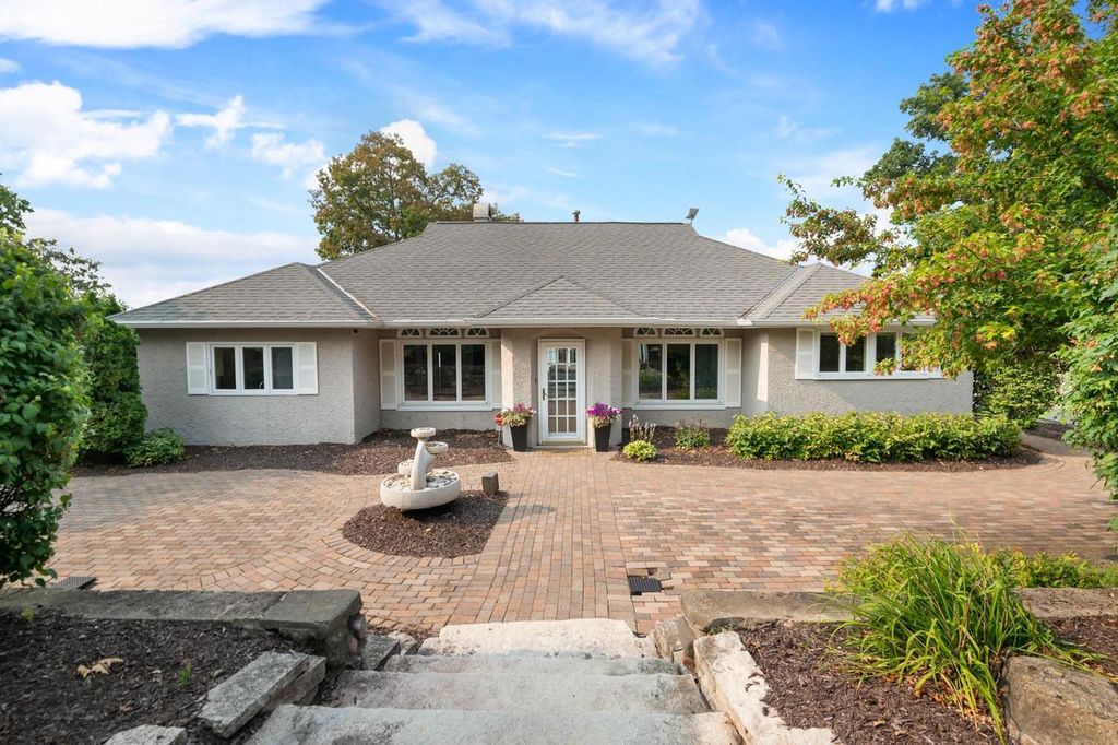 Photo of 5901 Shore Acres ROAD, New Franken, WI 54229 (MLS # 50325768)