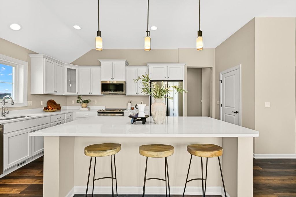 Photo of 1320 Prairie Creek CIRCLE #2, Oconomowoc, WI 53066 (MLS # 1946669)