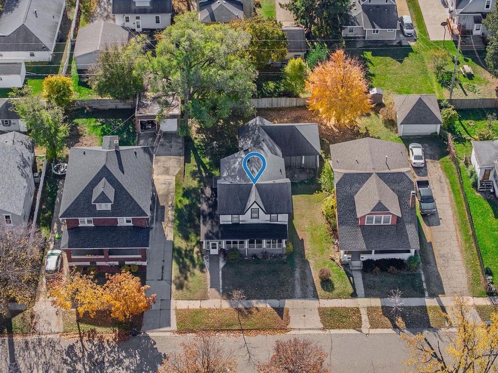 Photo of 312 W Emmett STREET, Portage, WI 53901 (MLS # 2012474)