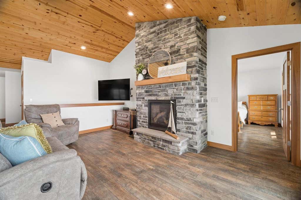 Photo of N4163 Twilight Beach ROAD, Chilton, WI 53014 (MLS # 50329216)