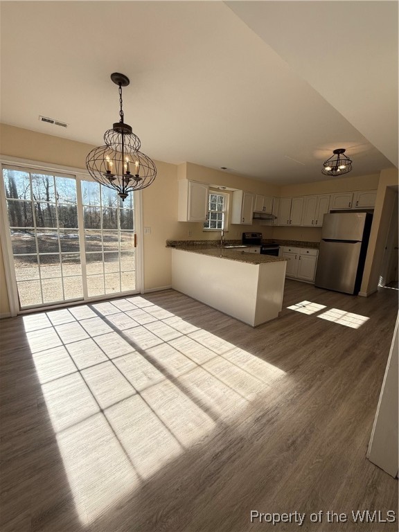 Hayes, Virginia 23072, United States, 3 Bedrooms Bedrooms, ,3 BathroomsBathrooms,Residential,Active,13377