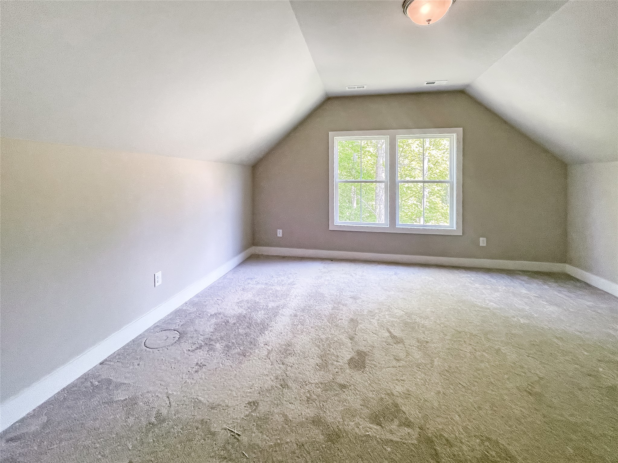 New Kent, Virginia, 23124, United States, 5 Bedrooms Bedrooms, ,4 BathroomsBathrooms,Residential,Active,1961927