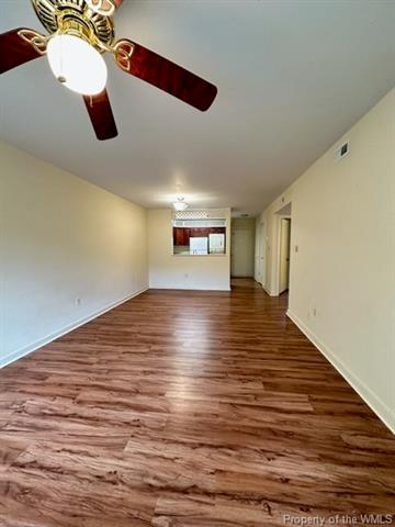 Williamsburg, Virginia 23185, United States, 2 Bedrooms Bedrooms, ,1 BathroomBathrooms,Residential,Pending,124906