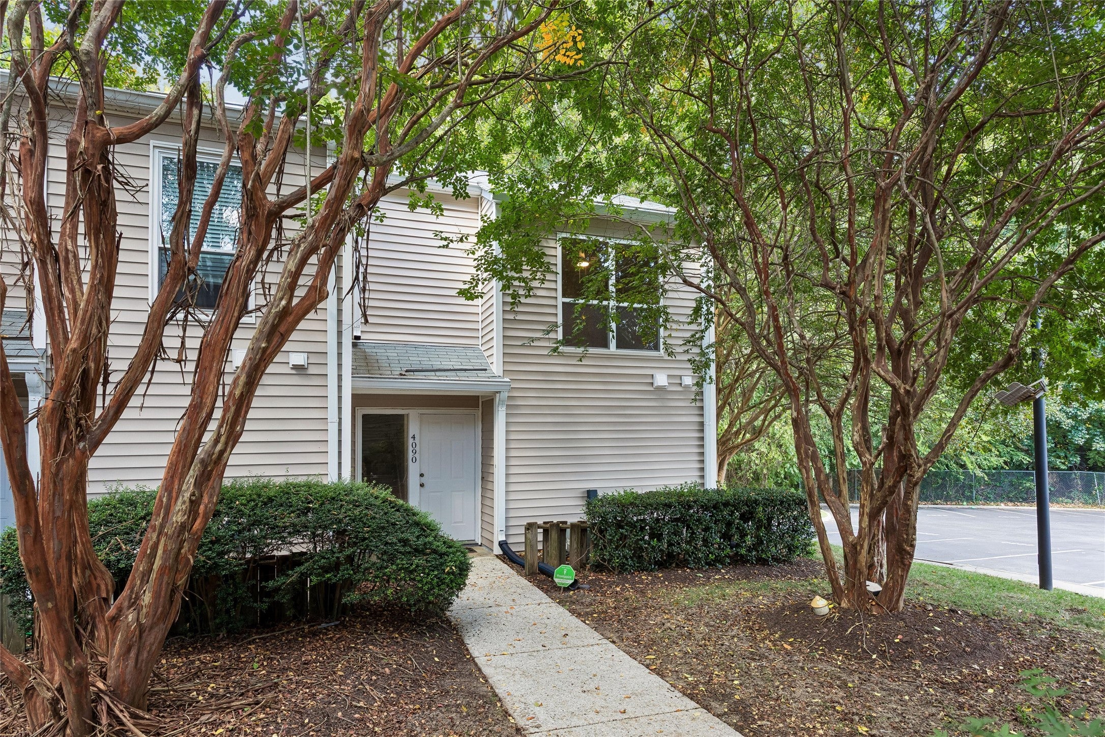 4090 Midlands Road