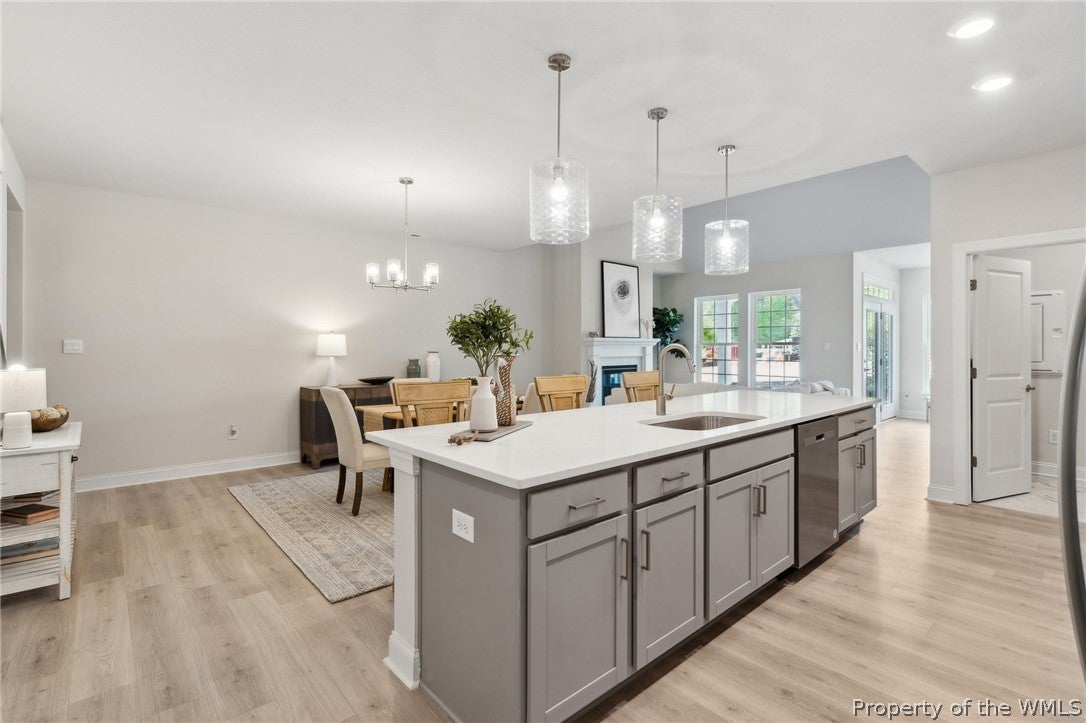 1316 Treviso Bay