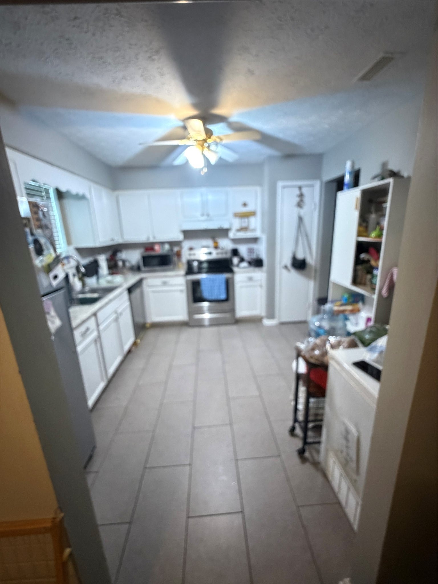 368 Deputy Lane E