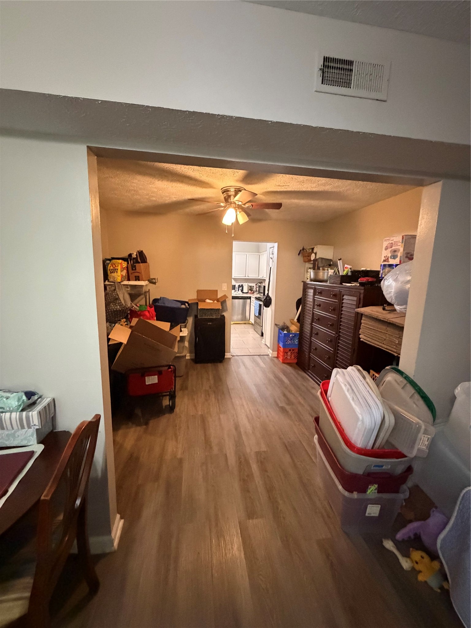 368 Deputy Lane E