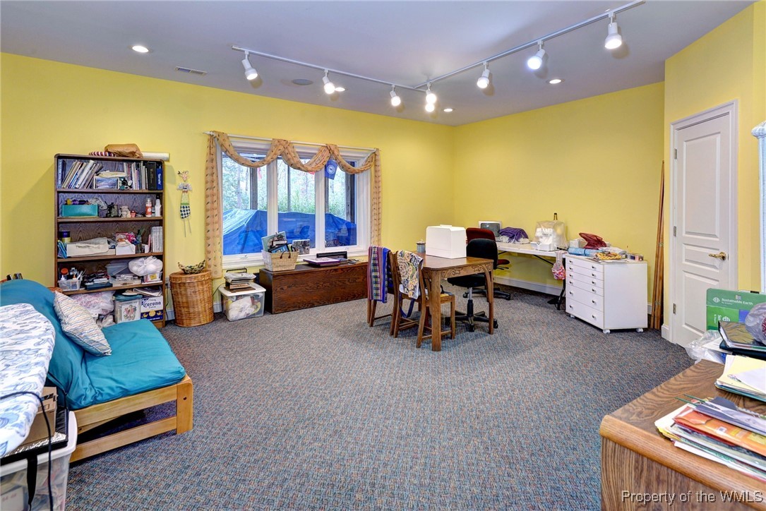 Williamsburg, Virginia 23185, United States, 5 Bedrooms Bedrooms, ,6 BathroomsBathrooms,Residential,Active,82952