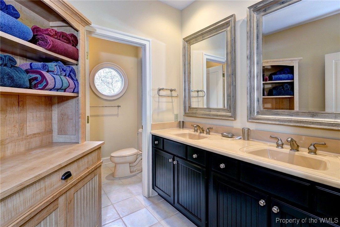 Williamsburg, Virginia 23185, United States, 5 Bedrooms Bedrooms, ,6 BathroomsBathrooms,Residential,Active,82952