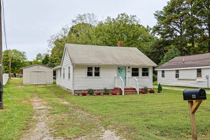 221 Firby Road Yorktown VA 23693