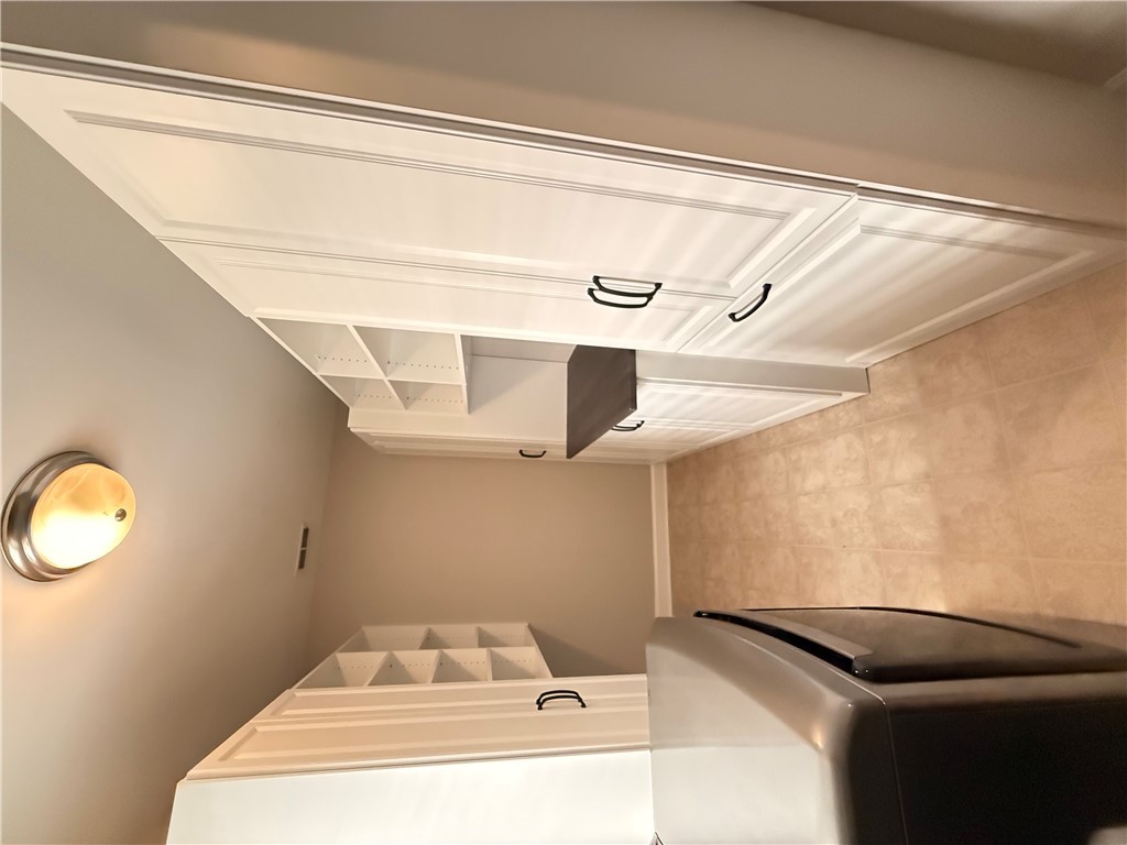 Williamsburg, Virginia 23188, United States, 3 Bedrooms Bedrooms, ,3 BathroomsBathrooms,Residential,Active,167347