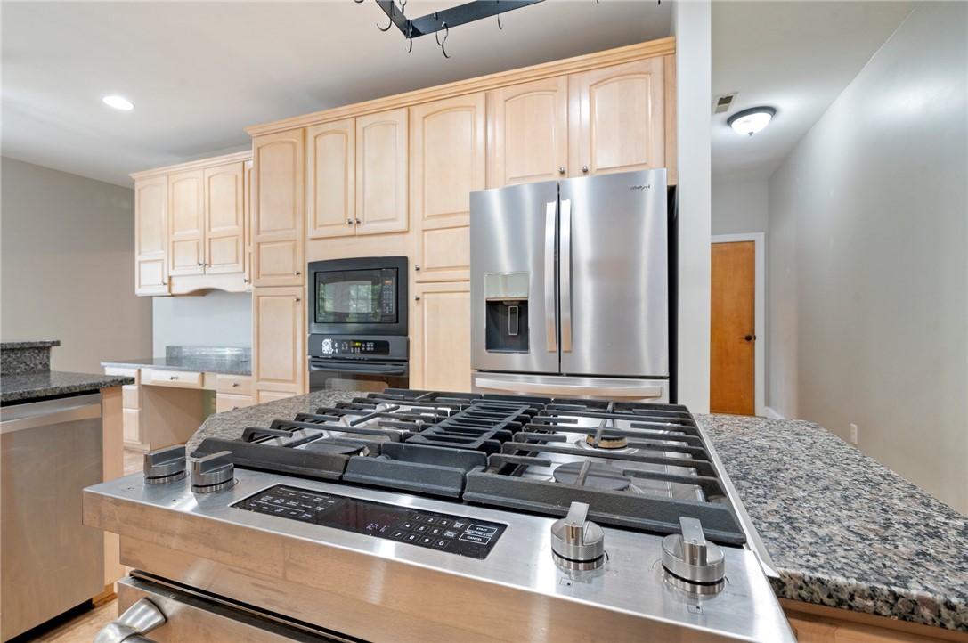 Williamsburg, Virginia 23188, United States, 3 Bedrooms Bedrooms, ,3 BathroomsBathrooms,Residential,Active,166792