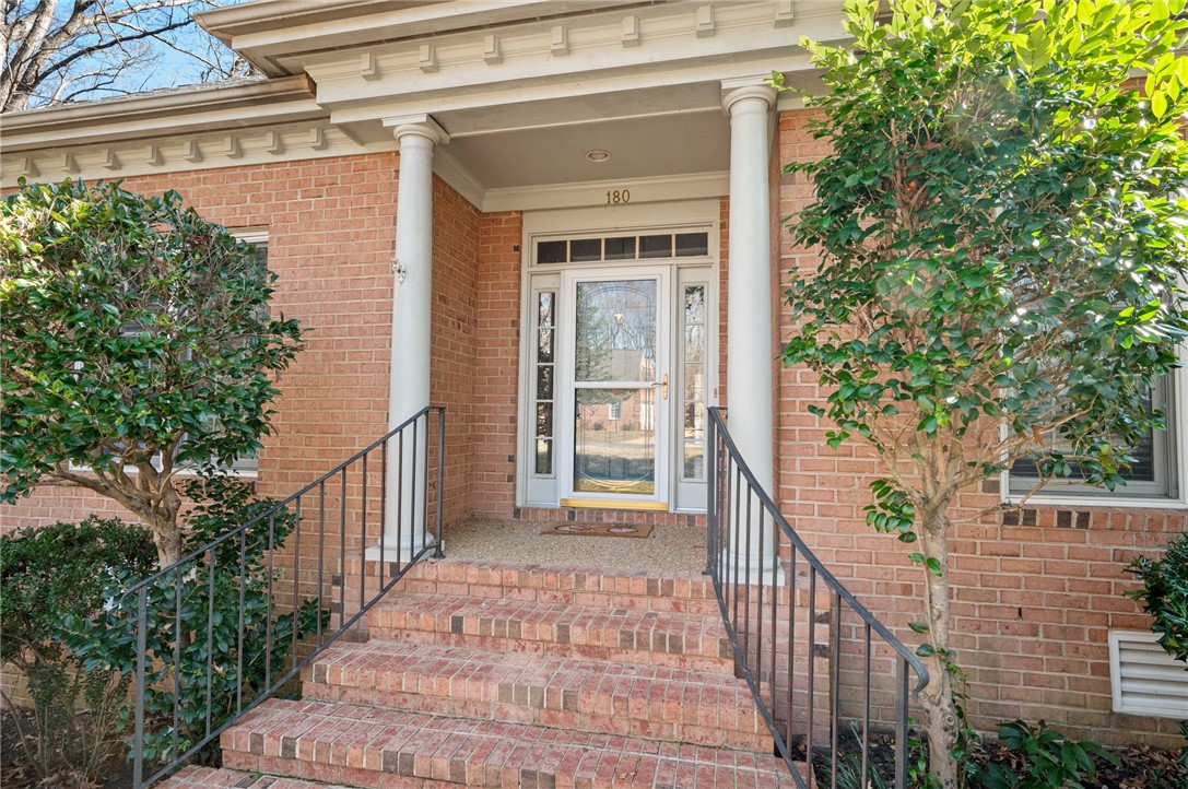 Williamsburg, Virginia 23188, United States, 3 Bedrooms Bedrooms, ,3 BathroomsBathrooms,Residential,Active,166792