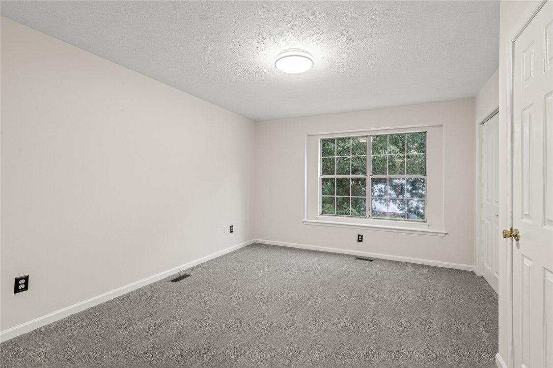 Williamsburg, Virginia 23664, United States, 3 Bedrooms Bedrooms, ,2 BathroomsBathrooms,Residential,Active,224871