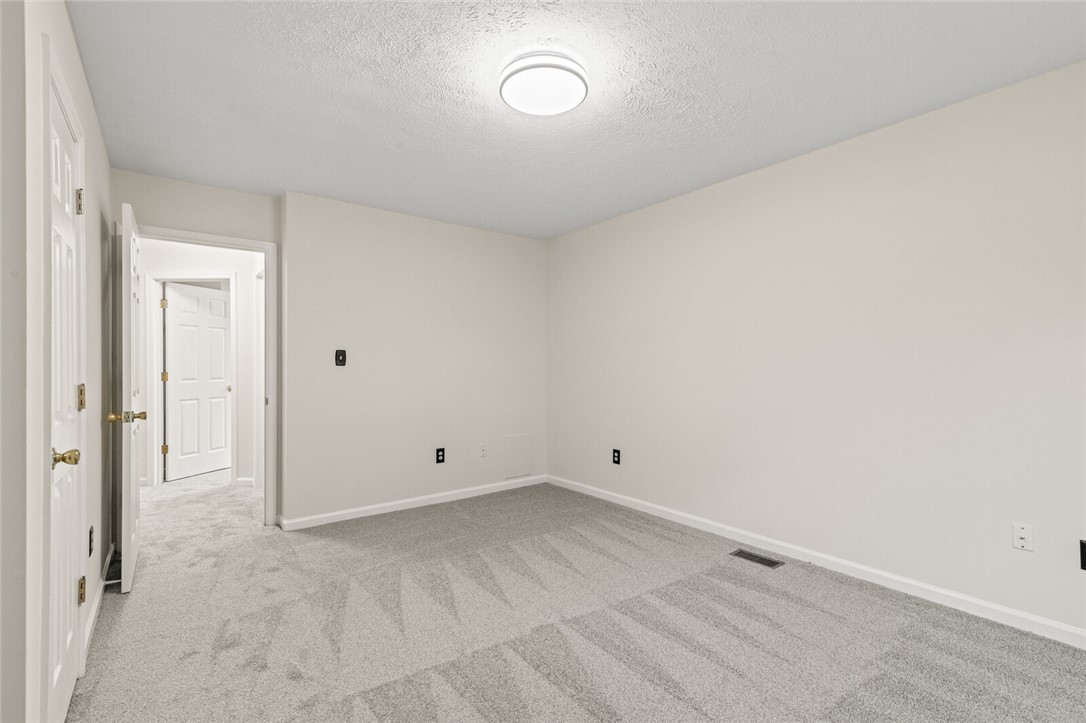 Williamsburg, Virginia 23664, United States, 3 Bedrooms Bedrooms, ,2 BathroomsBathrooms,Residential,Active,224871