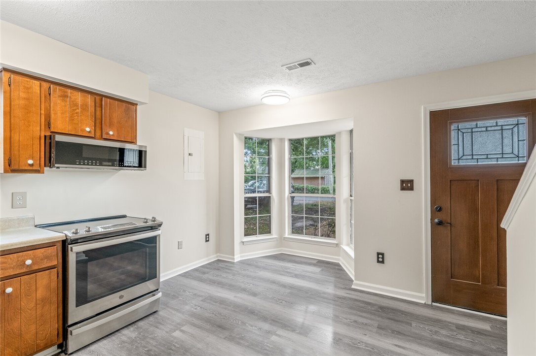 Williamsburg, Virginia 23664, United States, 3 Bedrooms Bedrooms, ,2 BathroomsBathrooms,Residential,Active,224871