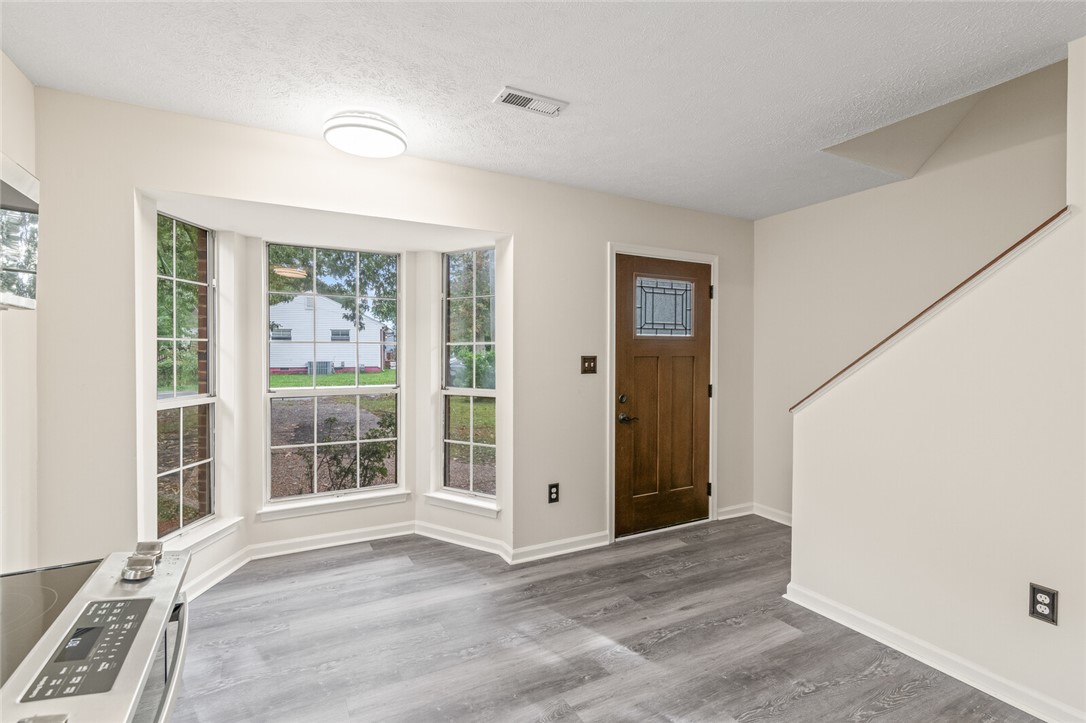 Williamsburg, Virginia 23664, United States, 3 Bedrooms Bedrooms, ,2 BathroomsBathrooms,Residential,Active,224871