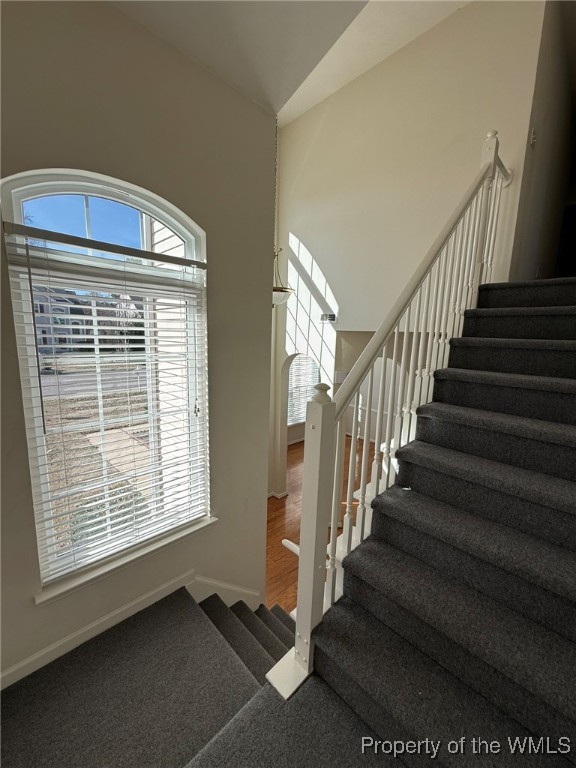 Newport News, Virginia 23602, United States, 5 Bedrooms Bedrooms, ,3 BathroomsBathrooms,Residential,Pending,25992