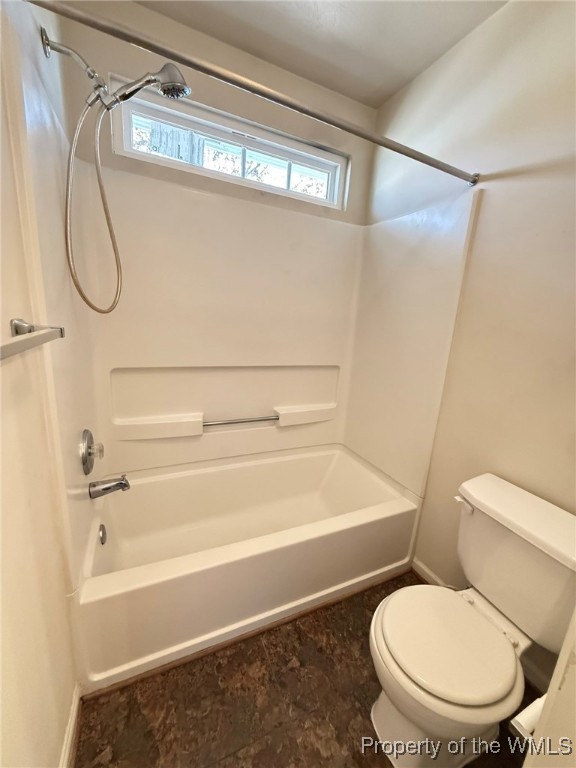 Newport News, Virginia 23602, United States, 5 Bedrooms Bedrooms, ,3 BathroomsBathrooms,Residential,Pending,25992