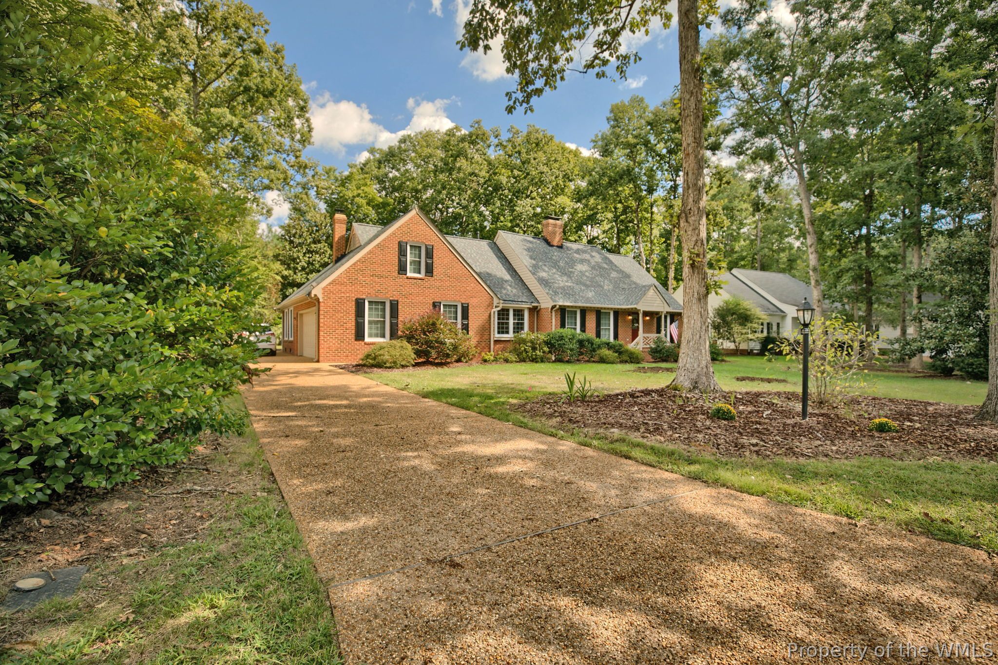 115 Montrose