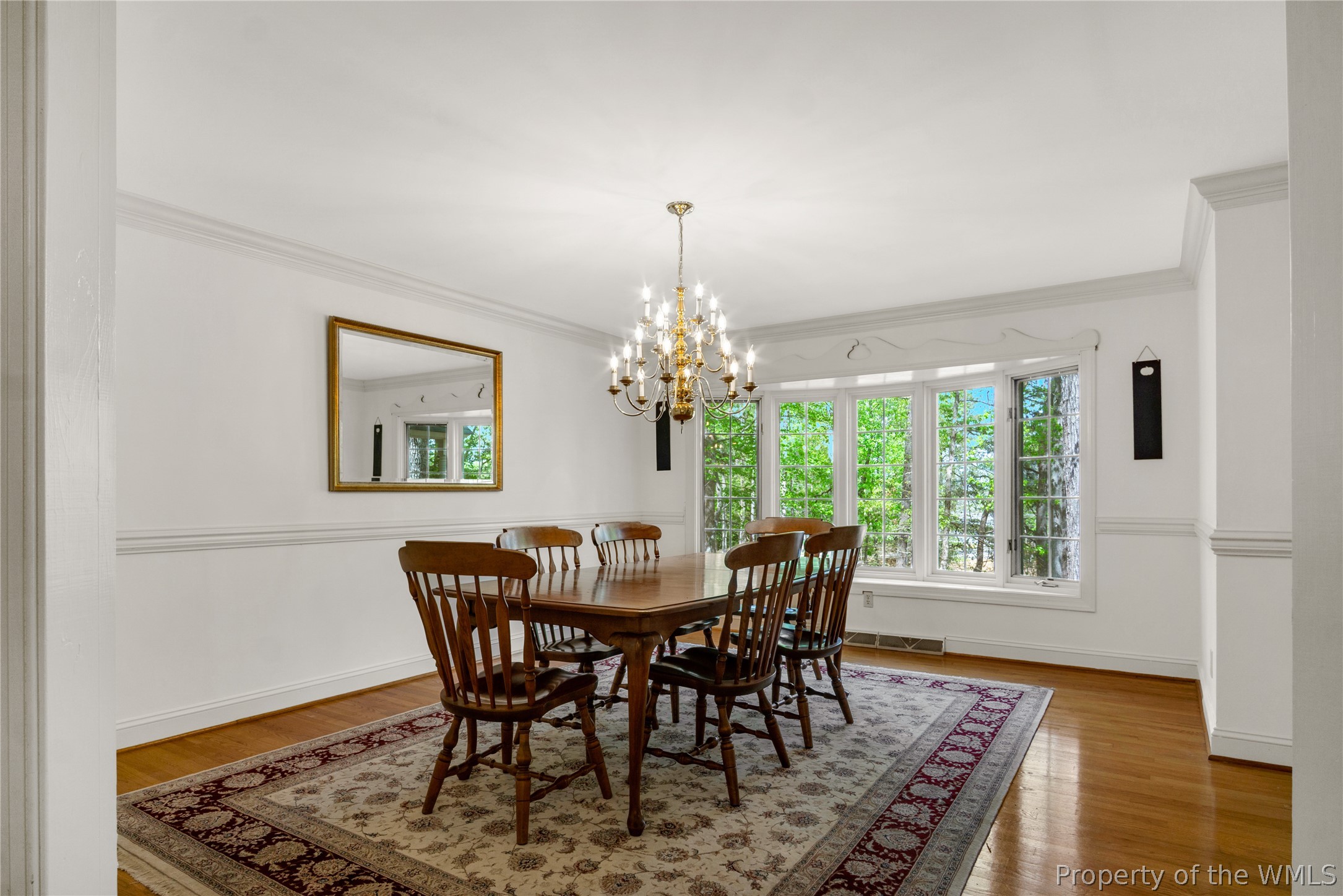 222 Sherwood Forest