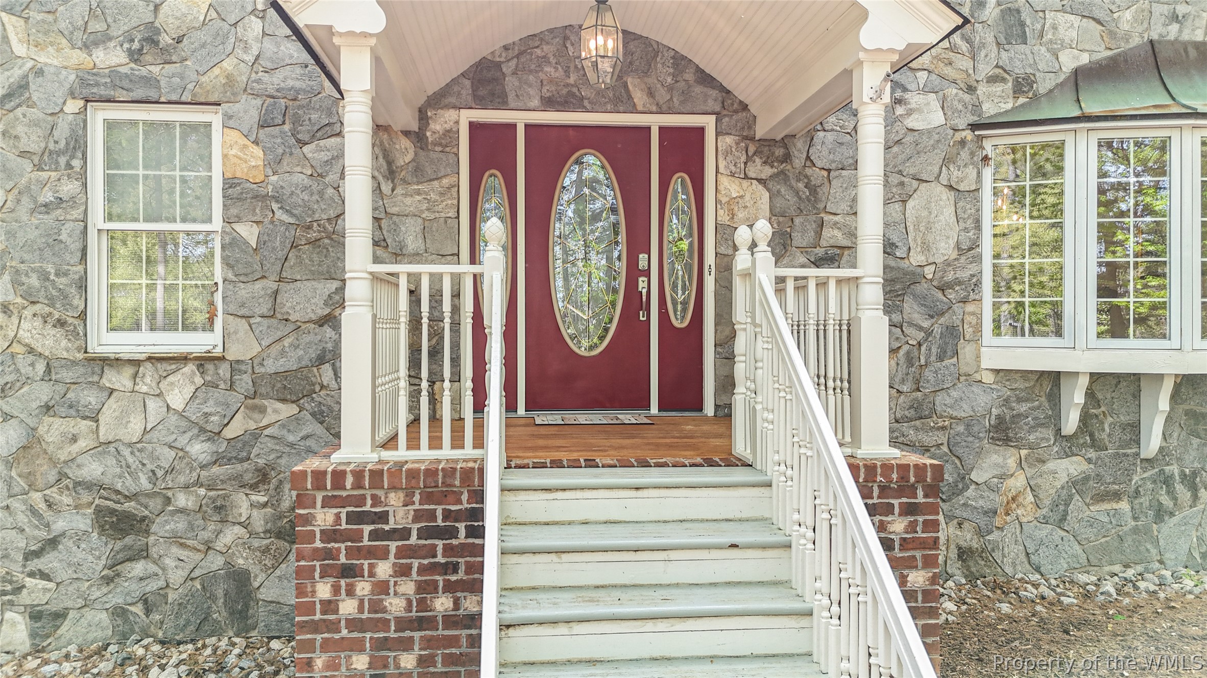 222 Sherwood Forest