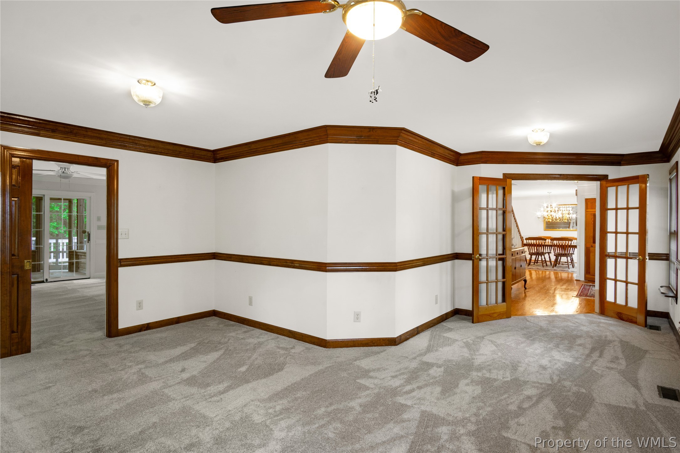 222 Sherwood Forest