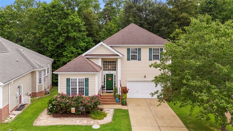 Photo for 5281 Queen Bishop Lane