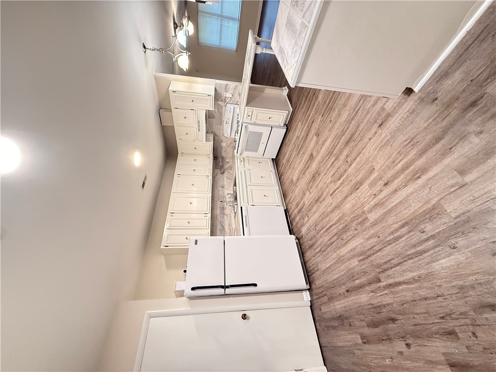 Williamsburg, Virginia 23188, United States, 2 Bedrooms Bedrooms, ,1 BathroomBathrooms,Residential,Active,192048