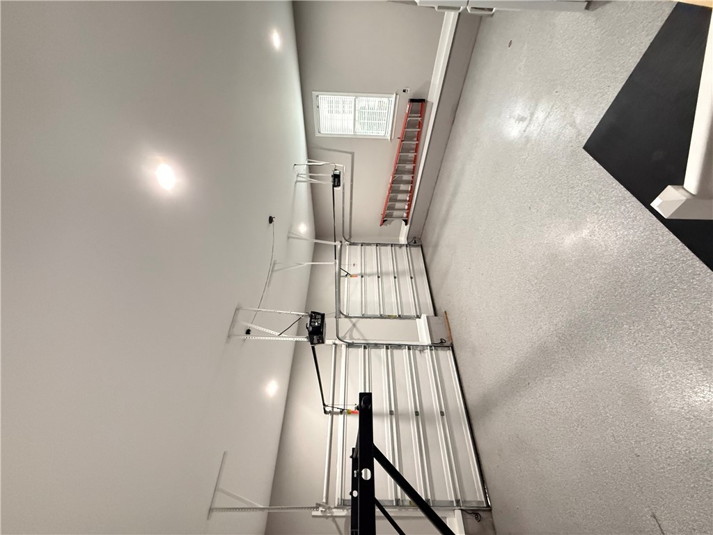 Williamsburg, Virginia 23188, United States, 4 Bedrooms Bedrooms, ,4 BathroomsBathrooms,Residential,Active,77293